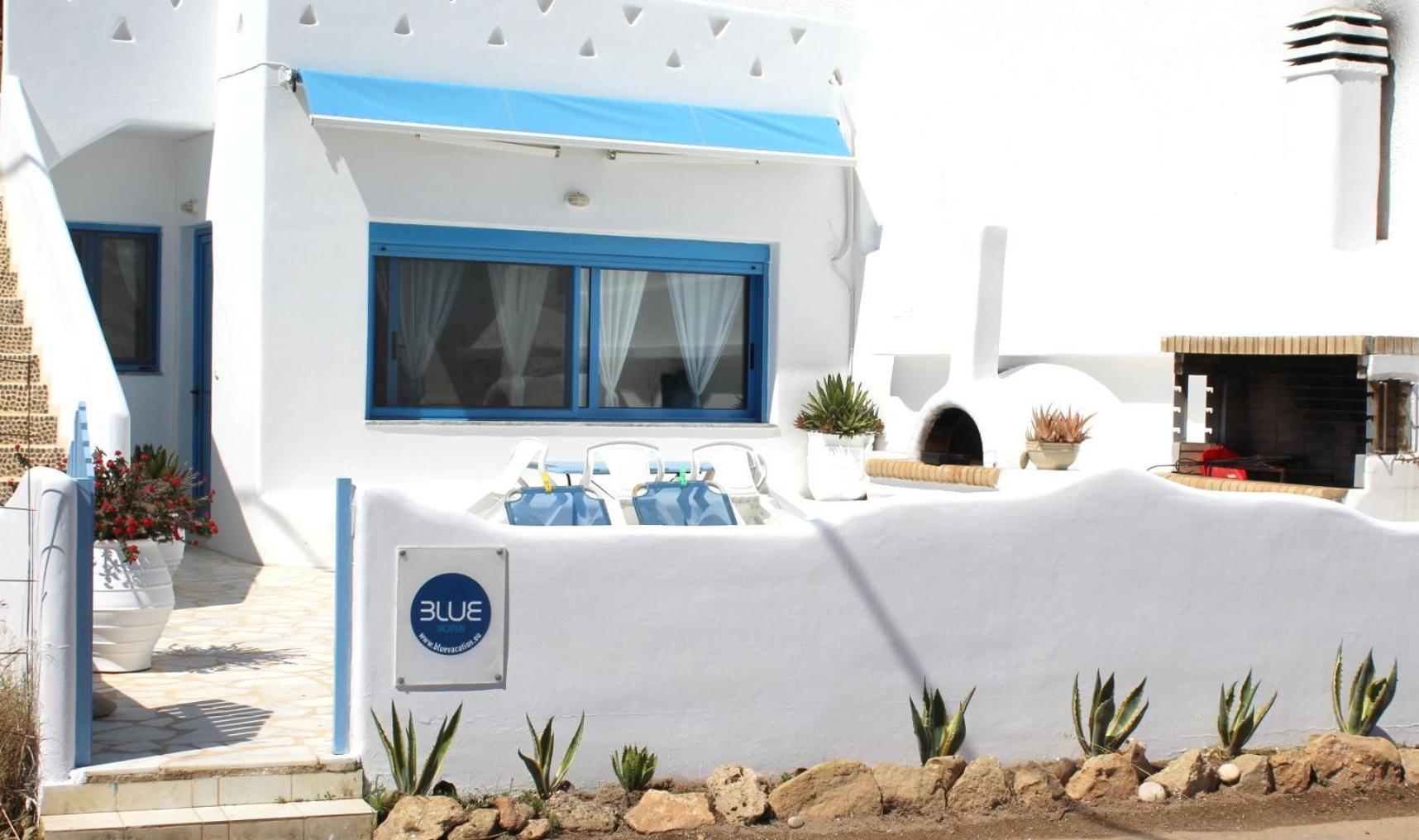 Blue Sea Villa&Apartments Makrýgialos Esterno foto